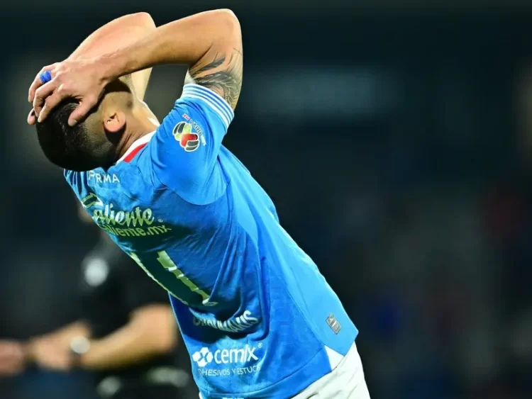 Cruz Azul no logra vencer a Puebla en casa, empatan 1-1