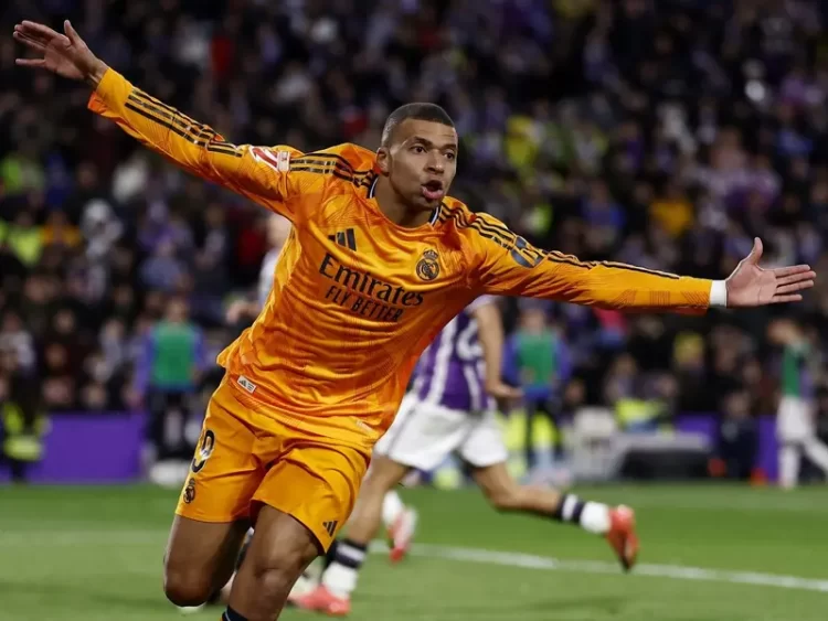 ‘Hat-trick’ de Mbappé da nueva alegría al Real Madrid