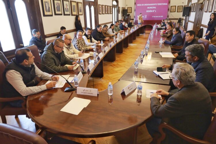 Da Gobierno de Victoria continuidad a proceso de regularización de 60 predios.