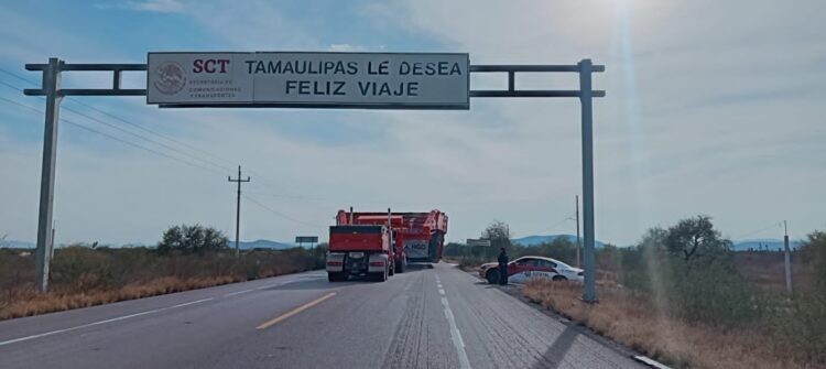 Reabren Carretera Victoria-Tula al suspender traslado de módulos de enfriamiento para refinería