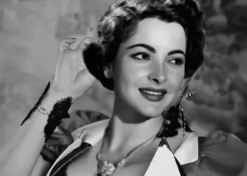 Alma Rosa Aguirre, estrella del cine de oro en México, muere a los 95 años