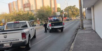 Genera caos vehicular detonación de arma en frente a Basílica y Palacio Federal de Cd. Victoria