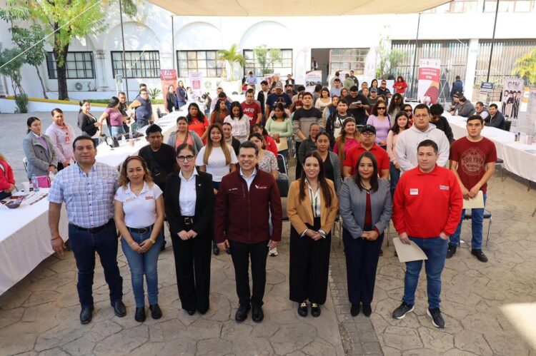 Ofertan 25 empresas e instituciones de seguridad 710 empleos en Cd. Victoria