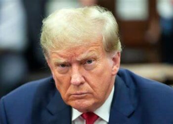 Trump llama “escoria violenta” a migrantes en EU por “fronteras abiertas”