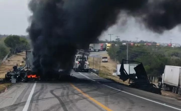 Choque de tráileres en la carretera Cd. Victoria-Tampico, en el sur de Tamaulipas