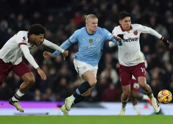 El Manchester City golea a 4-1 al West Ham en la liga inglesa