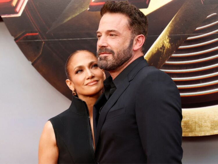 Jennifer Lopez y Ben Affleck están oficialmente divorciados; logran acuerdo económico