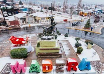 Fuerte nevada aísla a comunidades en la sierra tarahumara de Chihuahua