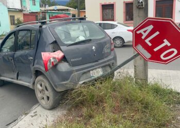 Causa choque al ignorar alto