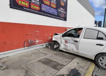 Omite alto y causa costoso choque