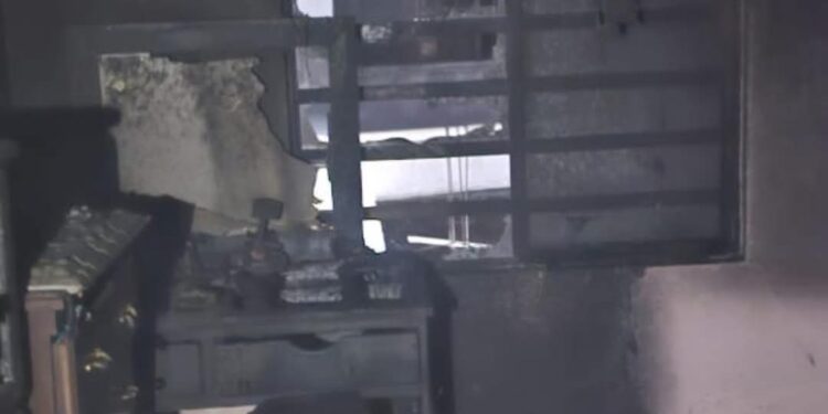 Atiende Bomberos dos incendios en viviendas