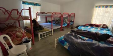 Refugian a 17 personas en Victoria