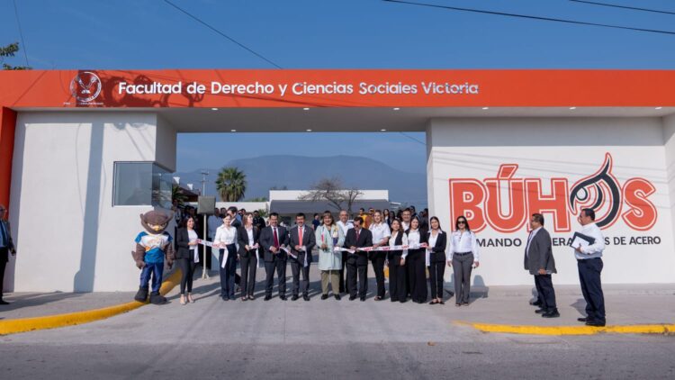 Rector de la UAT inaugura obras y fortalece infraestructura en la Facultad de Derecho Victoria