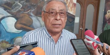 Evalúa Gobierno de Victoria restauración de puentes peatonales.