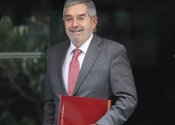 Juan Ramón de la Fuente y Marco Rubio hablan sobre fentanilo y migración