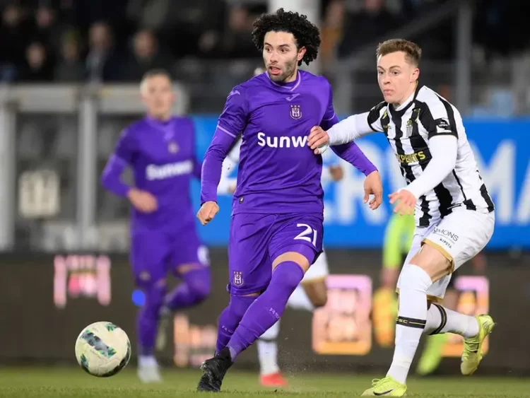 ‘Chino’ Huerta y Anderlecht logran nueva victoria en Bélgica