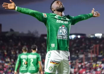 León se apodera del liderato en Liga MX con triunfo en San Luis