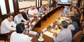 Evalúa Gabinete Municipal las obras y programas en Victoria.