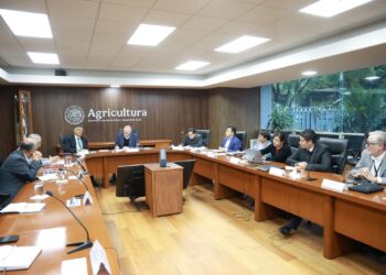 Gestiona Américo Villarreal ante SADER apoyos para los productores de Tamaulipas