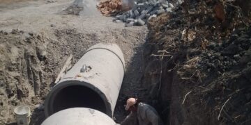 Secretaría de Obras Públicas rehabilita y construye colector pluvial en Cd. Mante