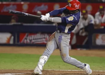 México se impone 2-1 a Venezuela en Serie del Caribe con final de alarido