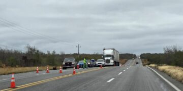 Rehabilitan tramo de carretera entre Padilla y Jiménez, Tamaulipas