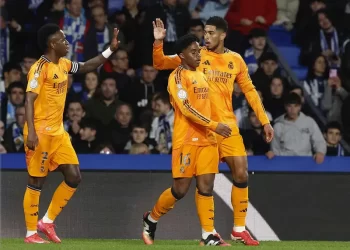 Real Madrid toma mínima ventaja sobre Real Sociedad en Copa