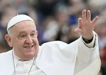 Papa Francisco sigue “mejorando” en su salud, está “de buen ánimo”: El Vaticano