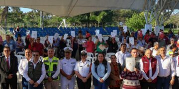 Entrega el ITAVU escrituras de predios urbanos a 62 familias de C. Madero