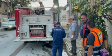 Explosión de tanque de gas deja tres lesionados en la Col. Ascensión Gómez de Victoria