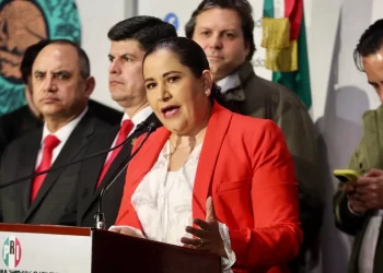 Diputados del PRI exigen restituir seis tribunales unitarios agrarios de México