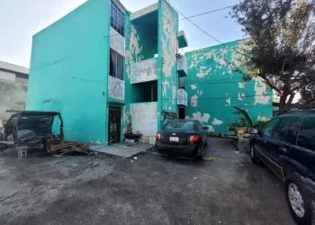 Sicario mata a abuelita y dos nietos al huir de persecución en Reynosa