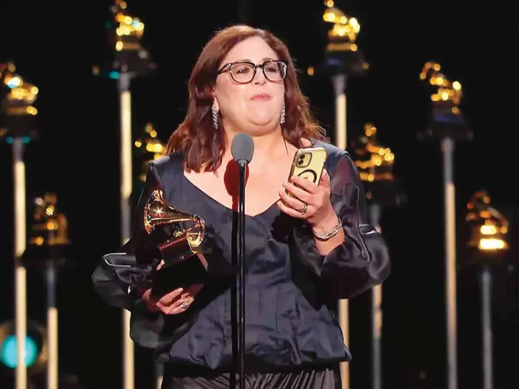 Gabriela Ortiz compositora mexicana ganó el Grammy a Mejor composición clásica contemporánea