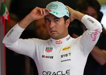 Recomiendan a equipo de Fórmula 1 contratar a ‘Checo’ Pérez