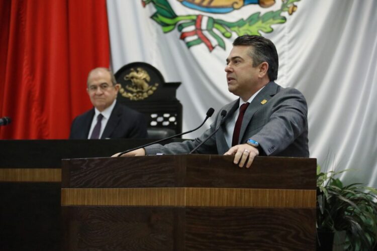 Plantean otorgar fuero a titulares de la Oficina del Ejecutivo y Contraloría Estatal