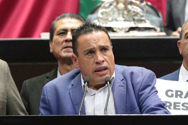 Piden tipificar el robo de agua potable de la infraestructura hidráulica y su venta clandestina a través de pipas