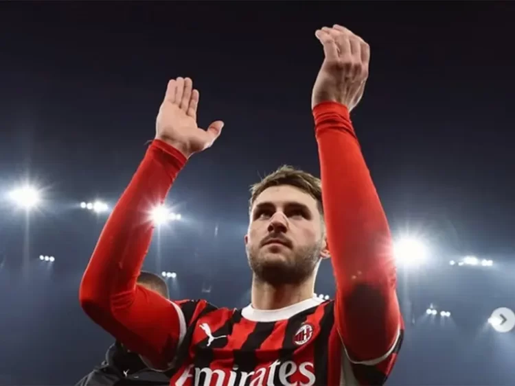 El mexicano Santi Gimenez anota golazo en la Serie A con el AC Milan