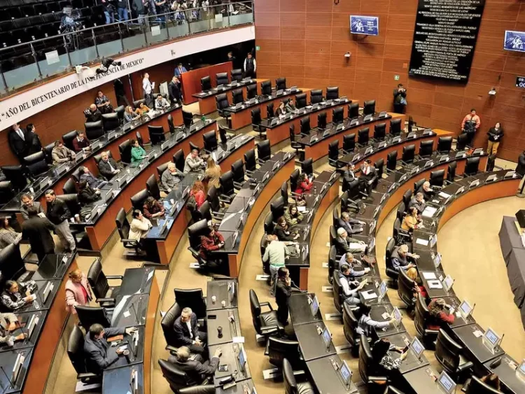 Prohibirán cargo público a quien tenga, en tres años previos a elección, vínculo familiar con titular del puesto