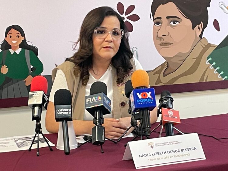 Inician el miércoles entrega de tarjetas para becas “Rita Cetina” para secundarias