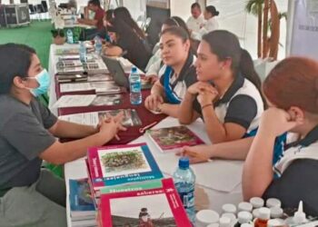 Atiende SET en materia educativa a migrantes repatriados por Tamaulipas
