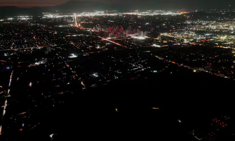 Gobierno de Chile analiza causas del apagón que afectó al 99 % del país