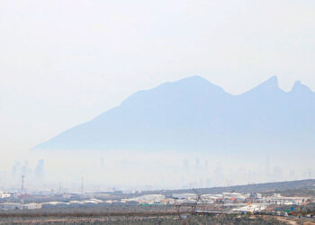 Gobierno y UNAM trabajan en plan de calidad del aire en Monterrey