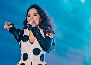 Tatiana revive sus éxitos ochenteros con su álbum en vivo Retro Pop