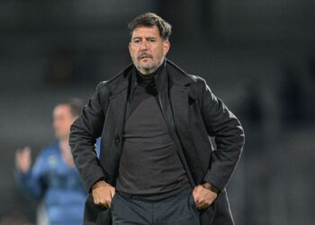 Pumas destituye a Gustavo Lema tras malos resultados