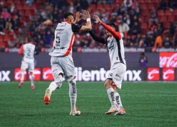 Con golazo de ‘escorpión’ inició la remontada de Atlas 4-3 sobre Xolos
