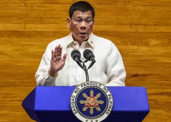 Detienen a Rodrigo Duterte, expresidente de Filipinas, por crímenes contra la humanidad