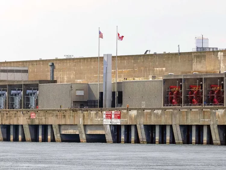 Ontario se retracta, no subirá precio de energía eléctrica a EU