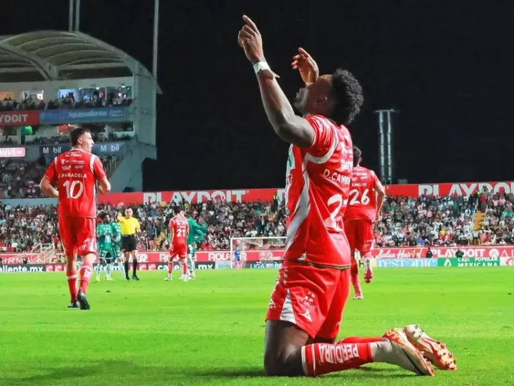 Necaxa propina segunda derrota al hilo a León