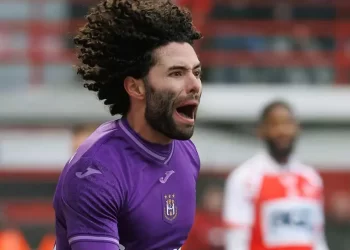 ‘Chino’ Huerta anota y asiste en triunfo del Anderlecht