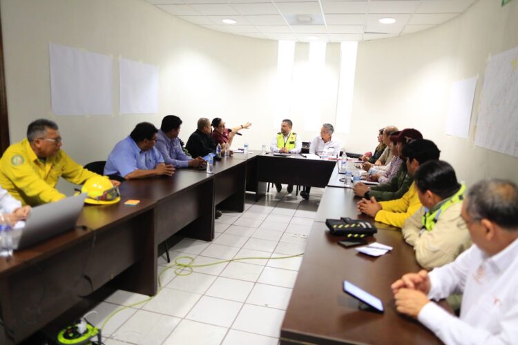 Coordina Américo Villarreal acciones contra incendios en zona cañera y altiplano de Tamauliapas